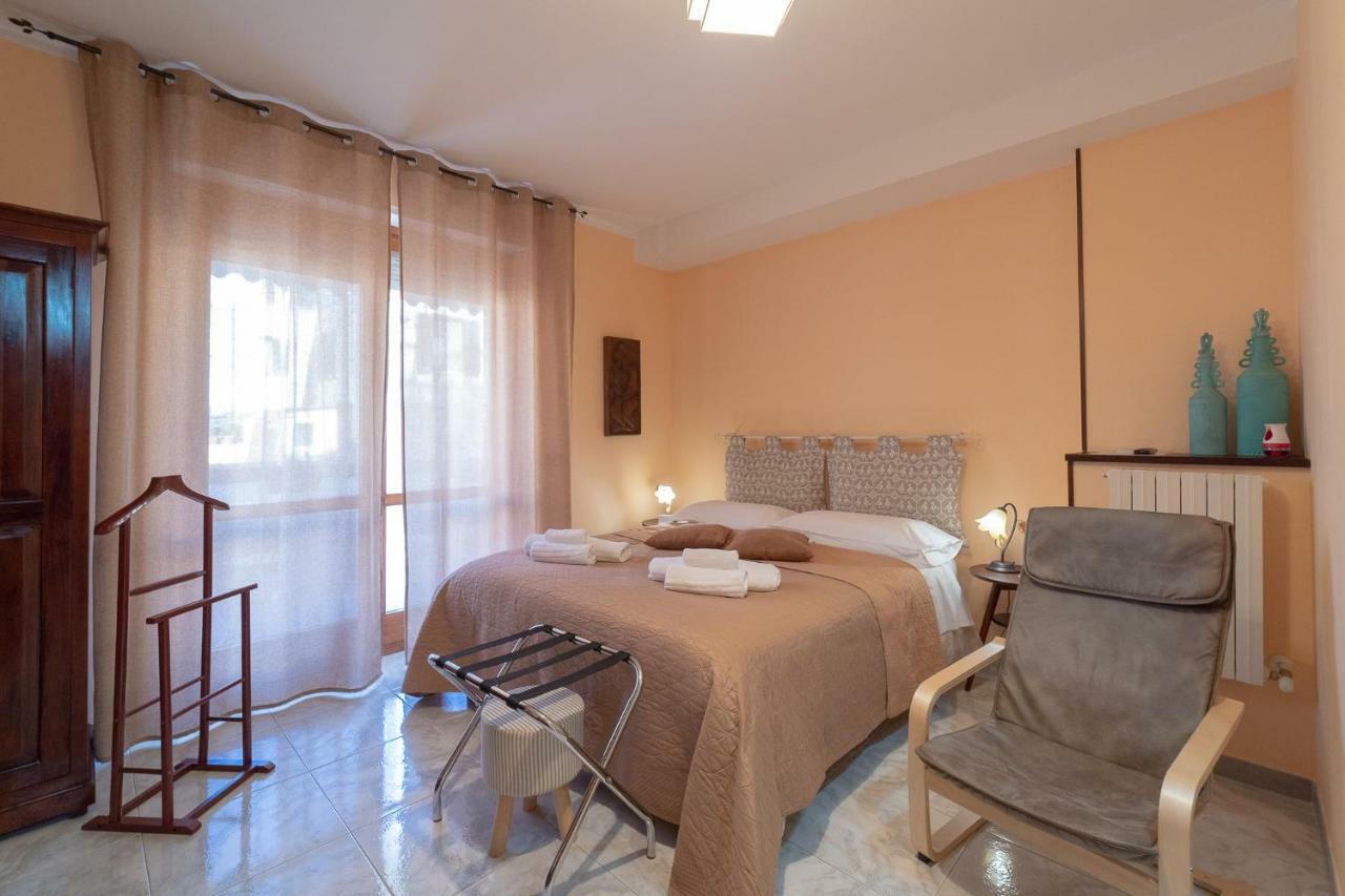 La Rosa - Elegant Rooms Sassari Luaran gambar