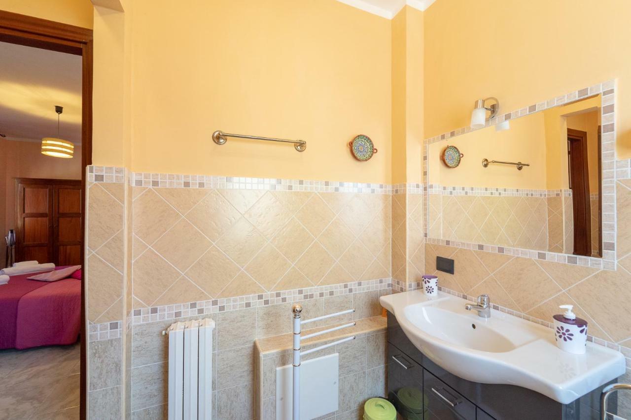 La Rosa - Elegant Rooms Sassari Luaran gambar