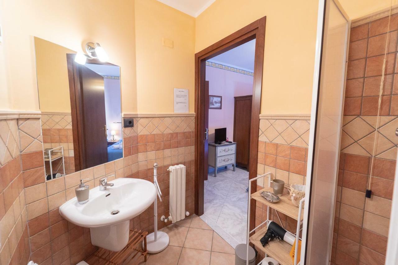 La Rosa - Elegant Rooms Sassari Luaran gambar