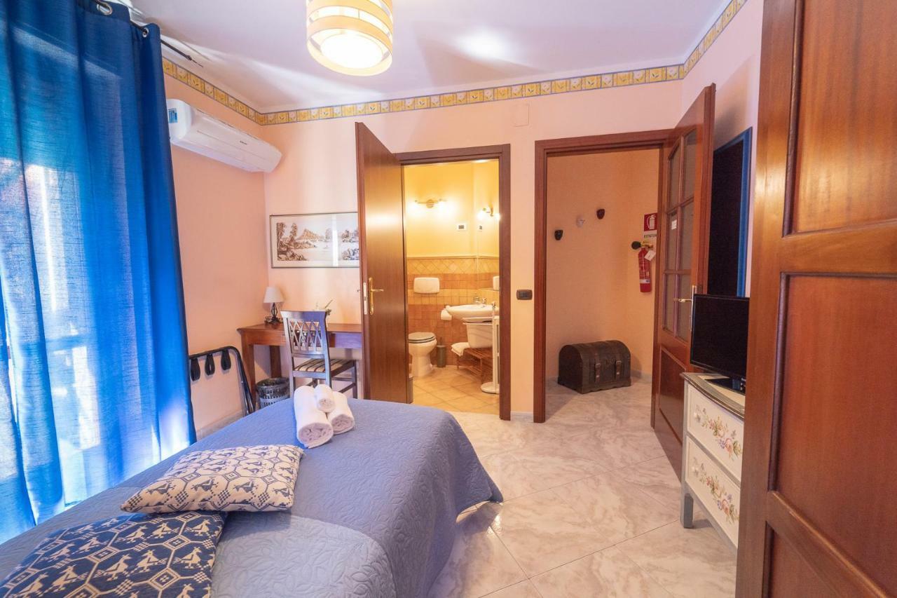 La Rosa - Elegant Rooms Sassari Luaran gambar